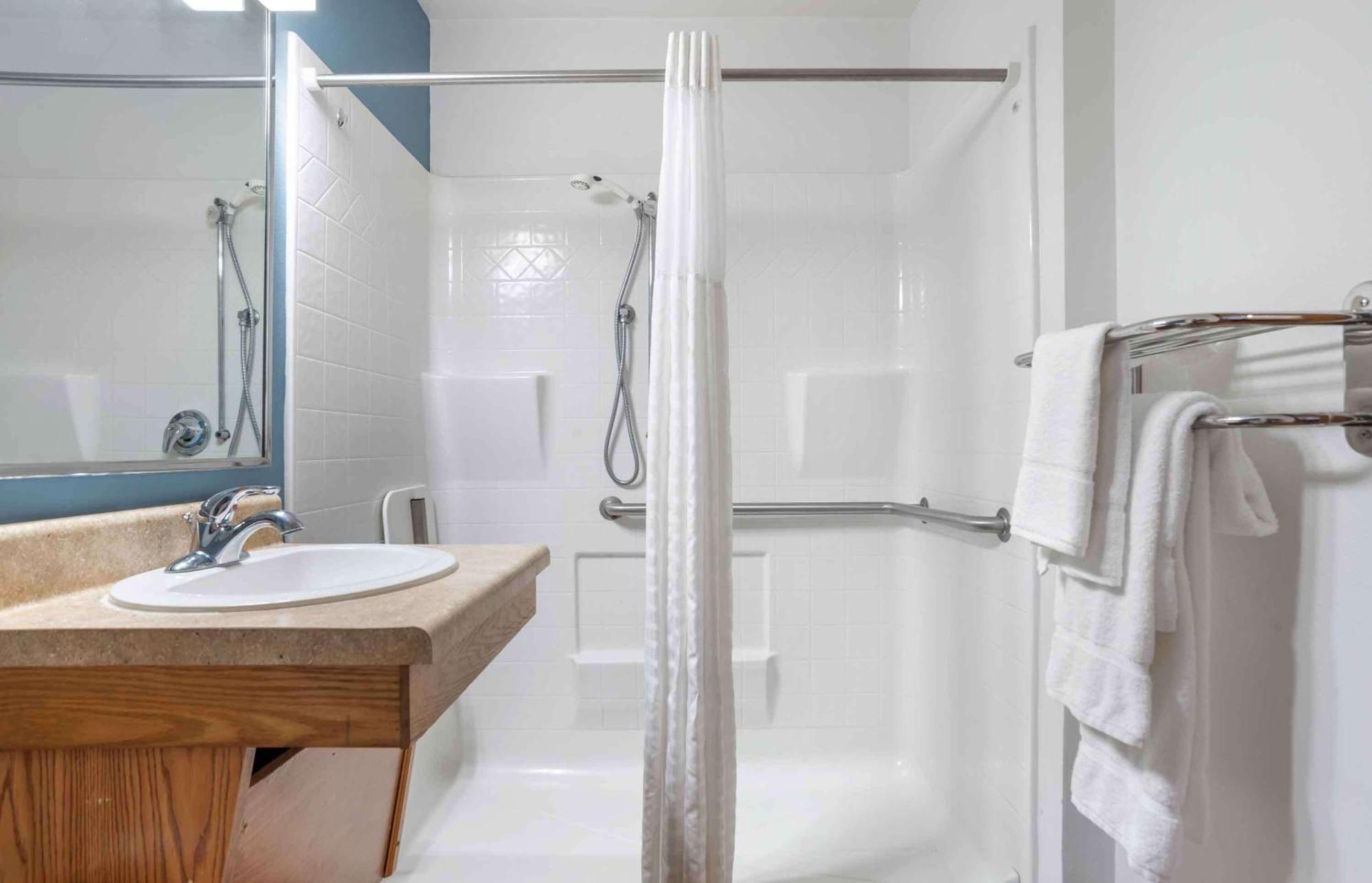 Extended Stay America Select Suites - Charleston - Ashley Phosphate Rd Hanahan Dış mekan fotoğraf